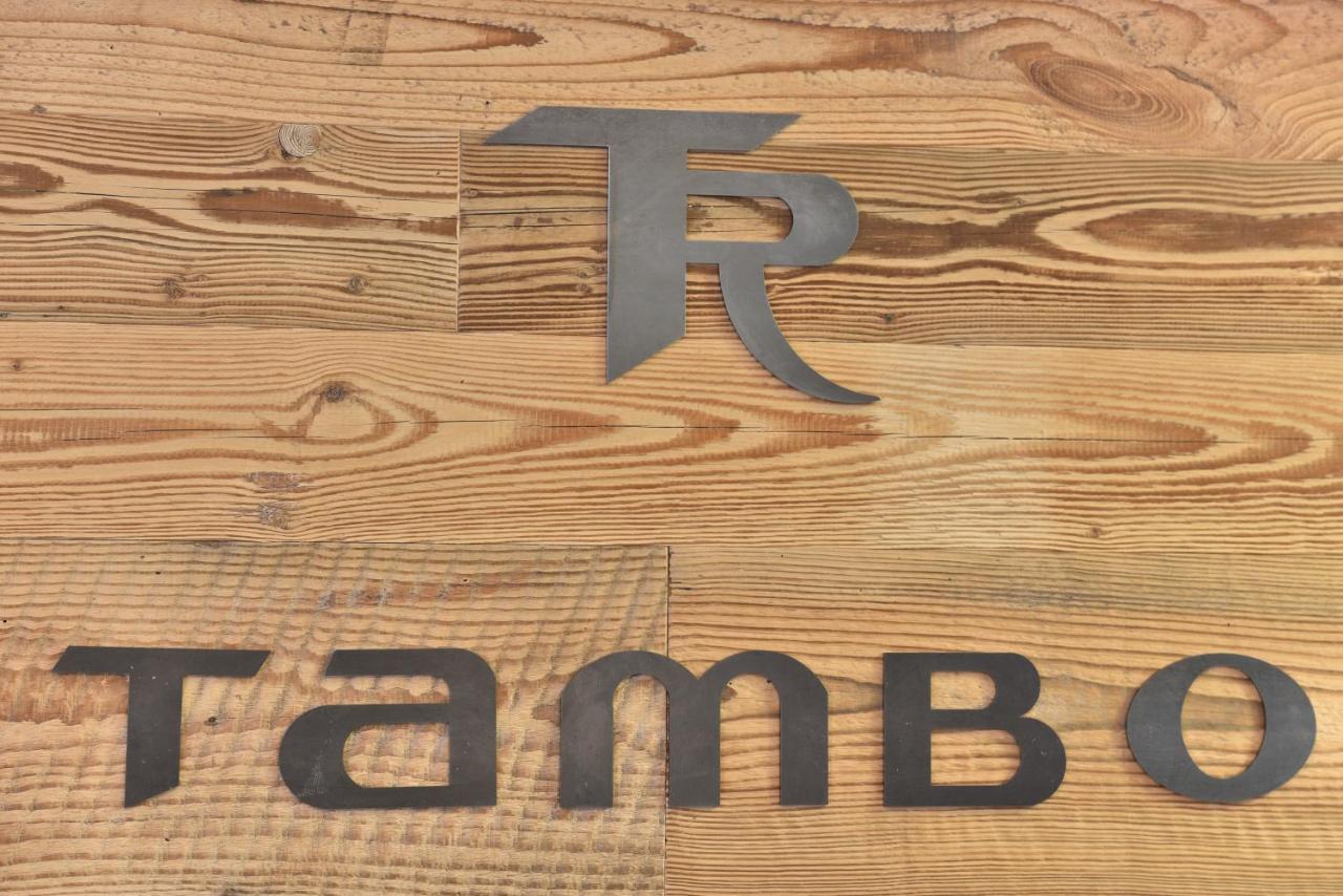 Hotel Tambo カンポドルチーノ エクステリア 写真